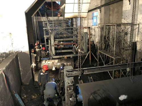 陜煤建設機電安裝公司奮戰(zhàn)31小時確保曹家灘礦原煤生產系統(tǒng)成功出煤