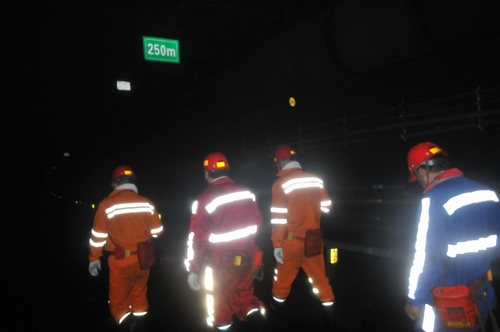 陜煤建設掘進公司：圓滿完成122109工作面切眼工程力保采掘平衡