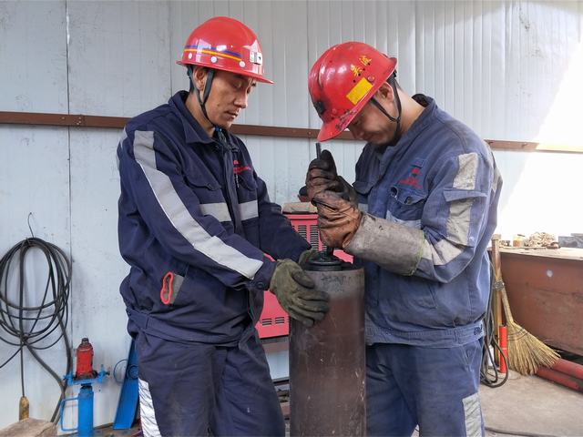 班組“領頭羊”吳波