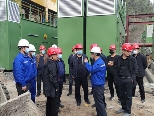 延安市發改委蒞臨機電安裝公司黃陵瓦斯發電工程安裝現場檢查指導工作