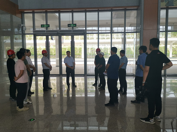 彬州市市長(zhǎng)王宏志蒞臨陜煤建設(shè)咸陽分公司銀西高鐵彬州站前廣場(chǎng)項(xiàng)目調(diào)研指導(dǎo)