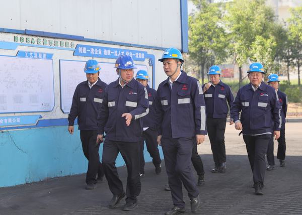 趙敬凱在黨建聯(lián)系點講授主題教育專題黨課并調(diào)研指導(dǎo)現(xiàn)場工作