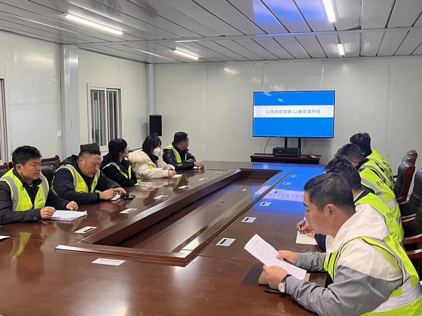 陜煤建設(shè)銅煤公司基層項(xiàng)目部：以黨風(fēng)促發(fā)展，以廉政謀開(kāi)局