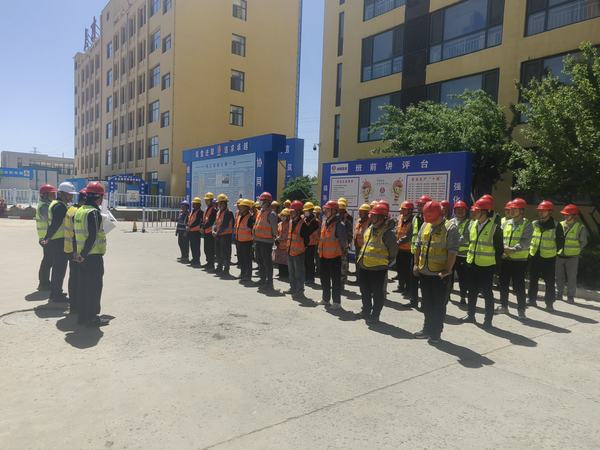 陜煤建設銅煤公司基層項目部:以錚錚誓言“拼”出熱火朝天的施工盛景