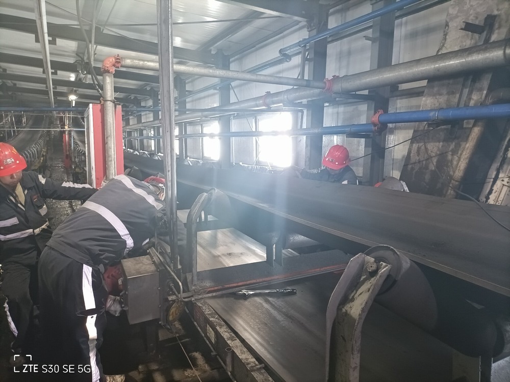 陜煤建設(shè)韓城分公司張家峁項(xiàng)目部:精細(xì)檢修達(dá)使命 護(hù)航生產(chǎn)贏口碑