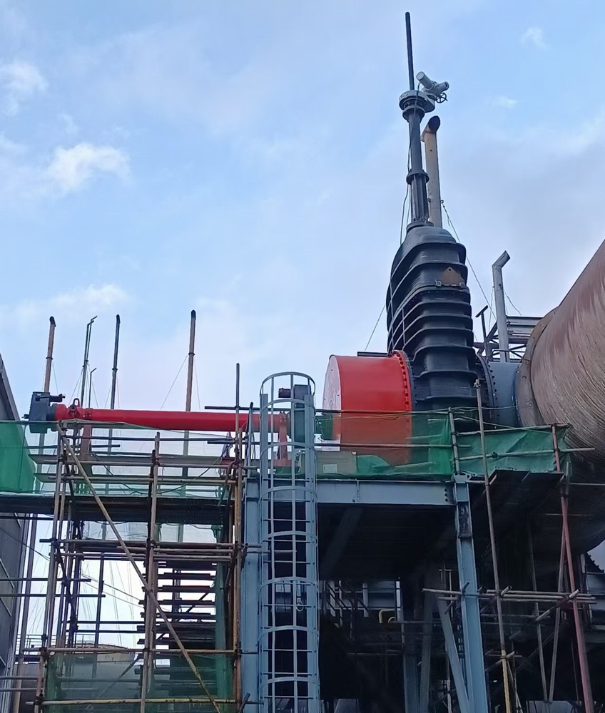 全力以赴!八小時圓滿完成煤氣管道DN2400帶壓開孔作業