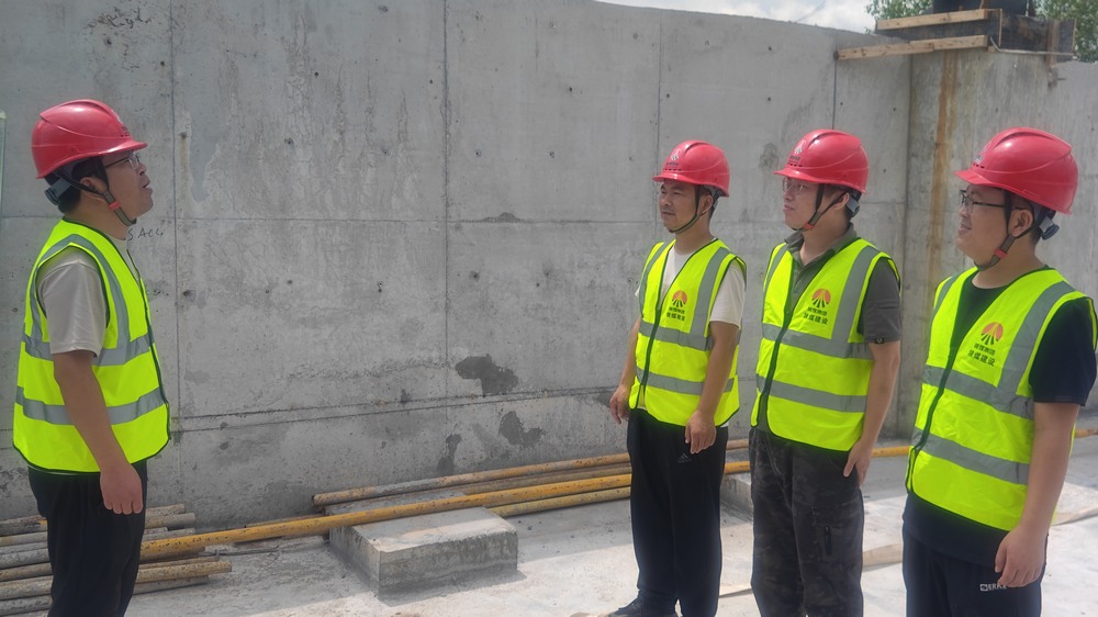 聞“汛”而動 以練筑防：陜煤建設路橋分公司彬長項目部防汛實戰演練顯真功